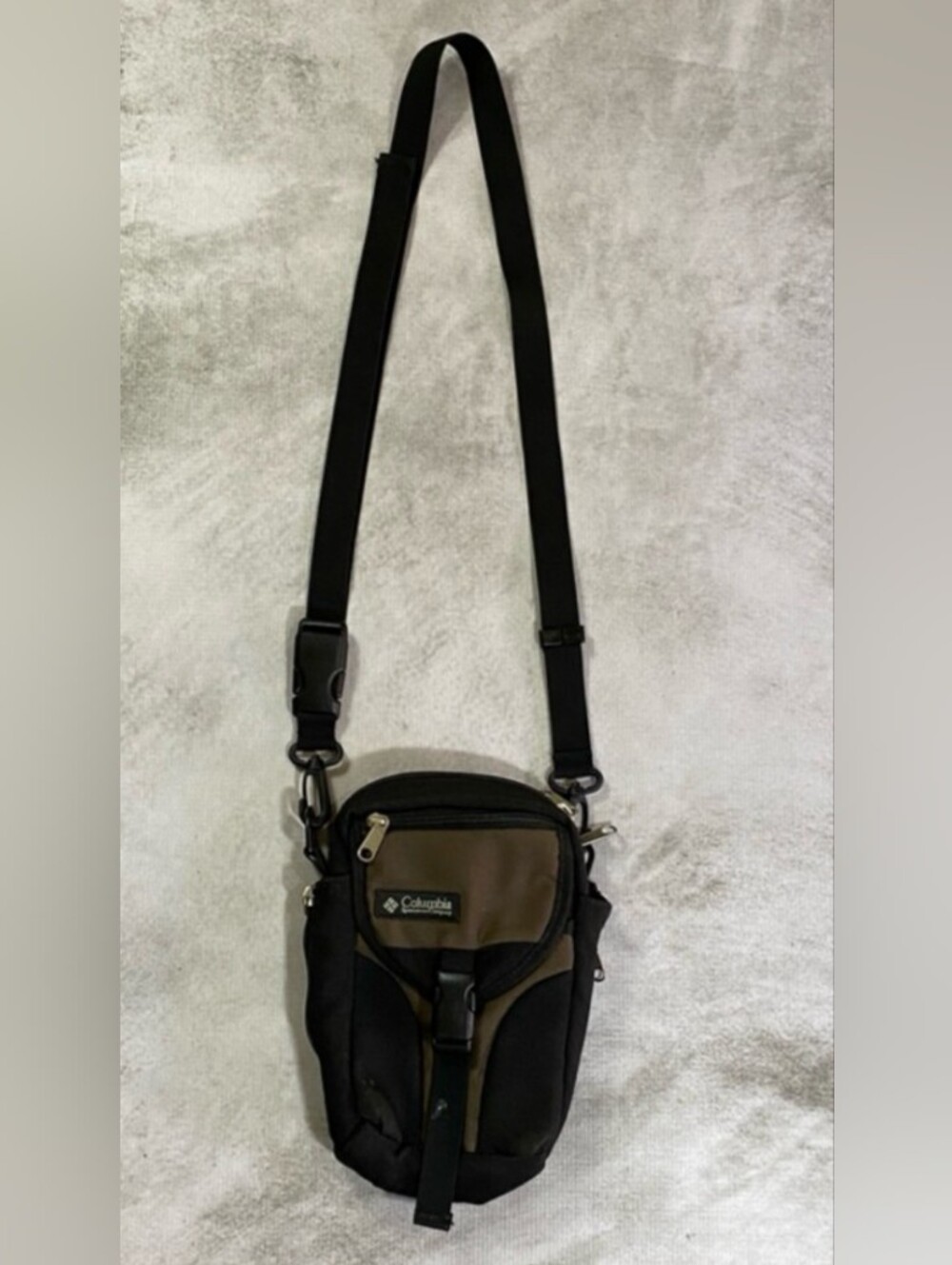Sporty Nylon Black Color Block Crossbody